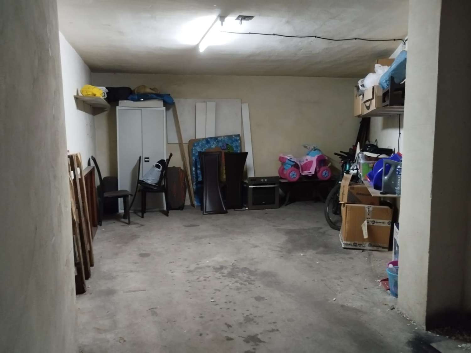 Garage til salg i Andújar