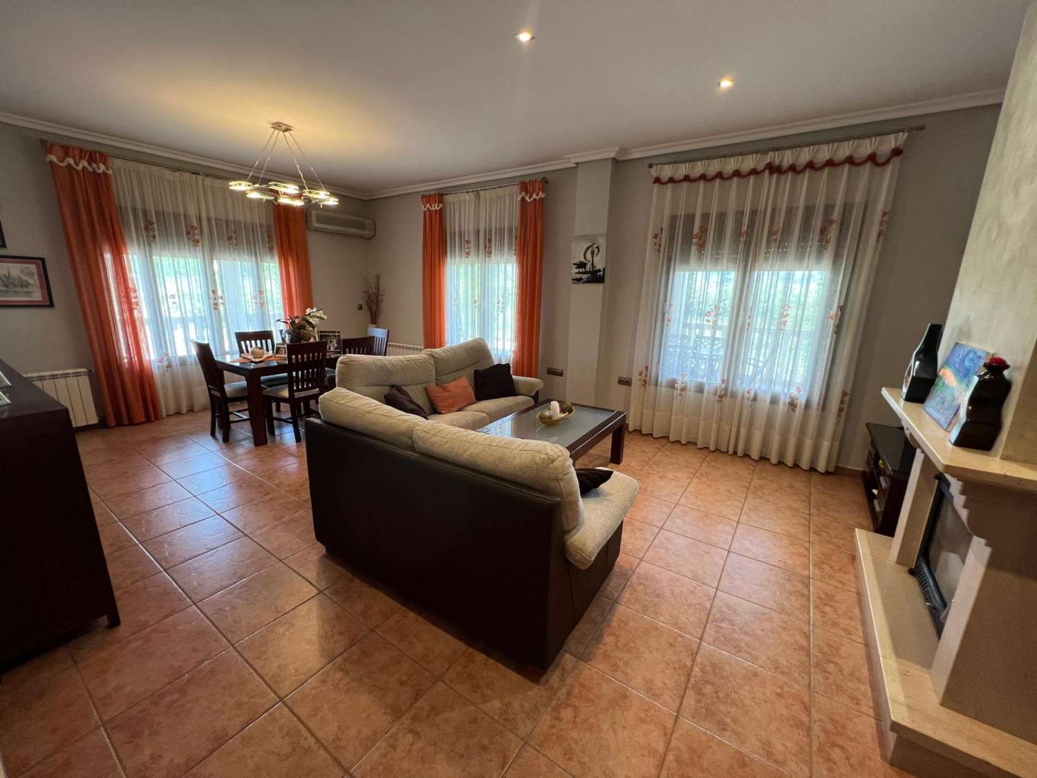CASA DE CAMPO EN ANDÚJAR