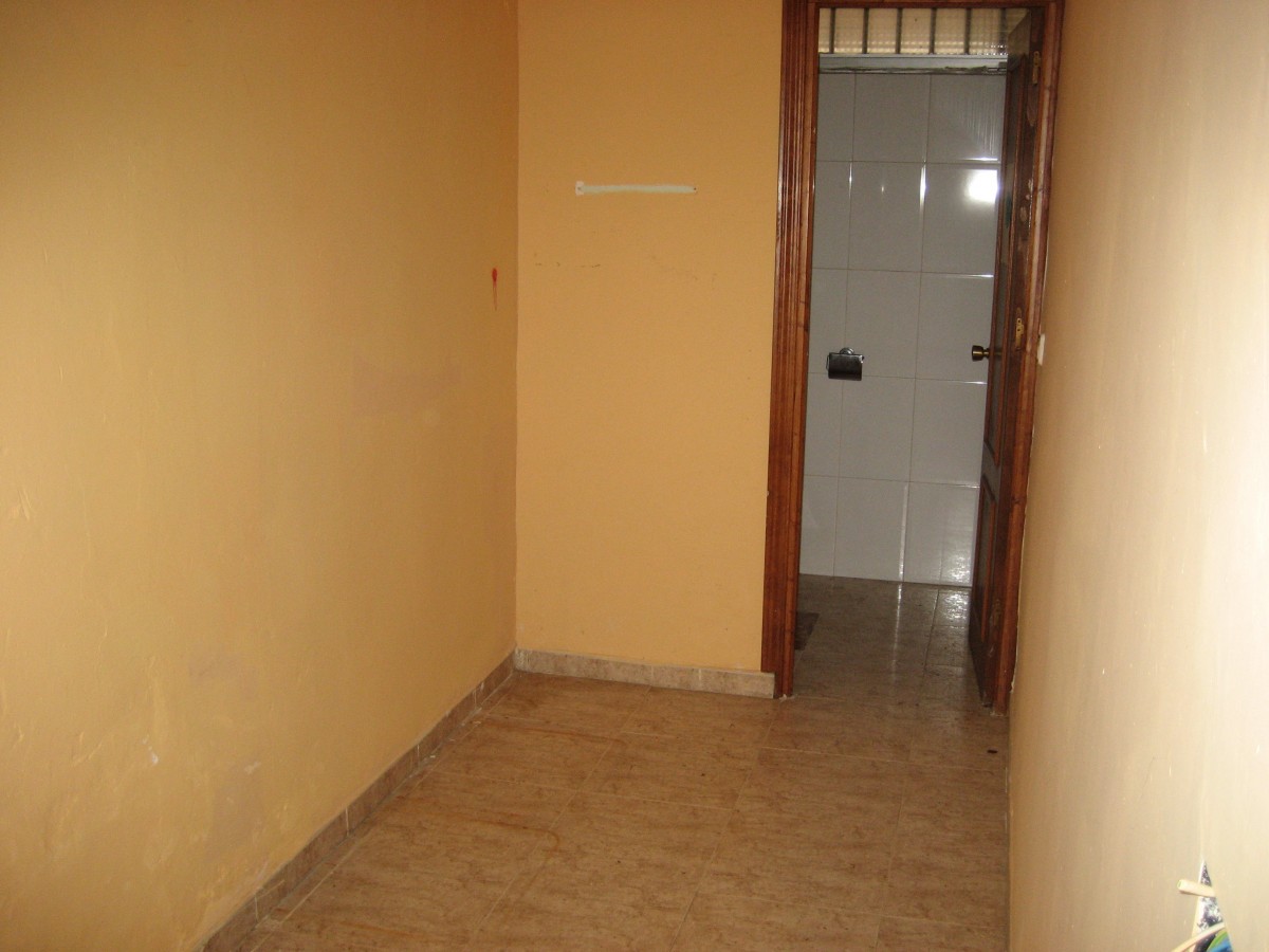 Business local for sale in Andújar