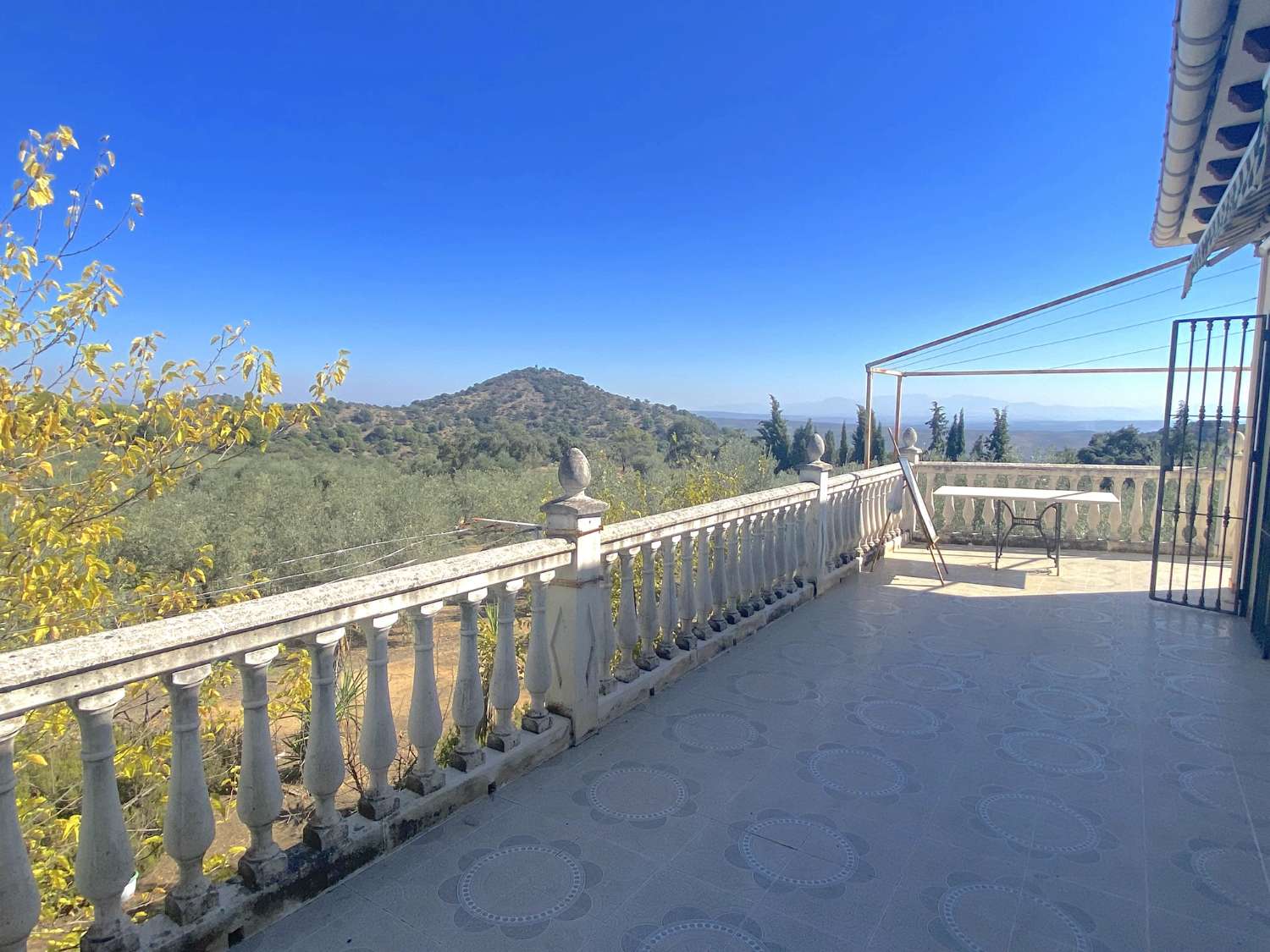 Villa for sale in Andújar