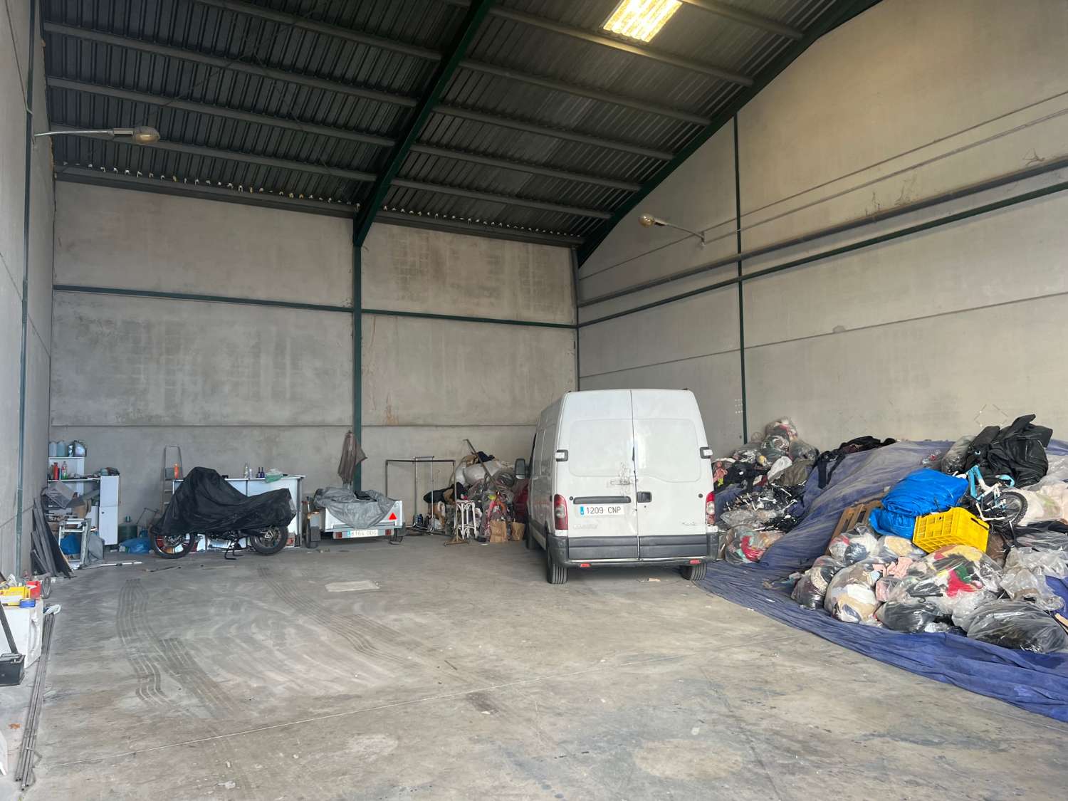 Nave en venta en Andújar
