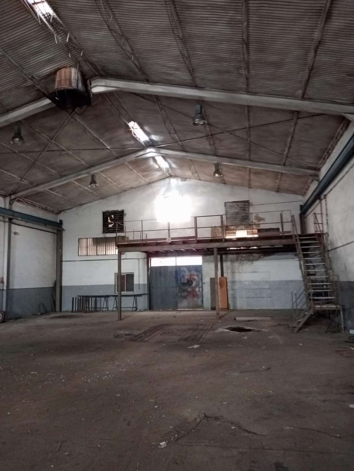 Nave en venta en Andújar