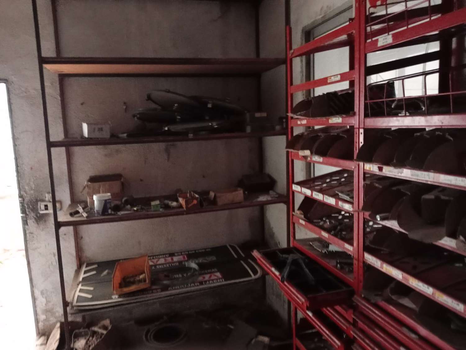 Nave en venta en Andújar