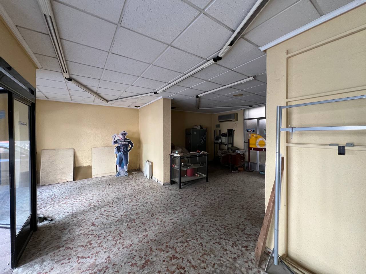 Local en venta en Andújar