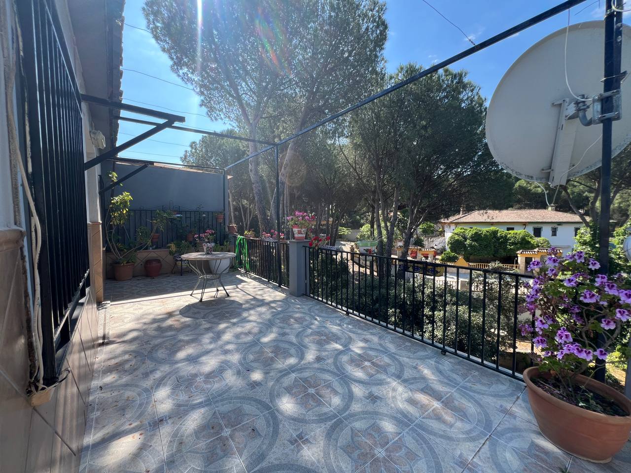 Villa for sale in Andújar