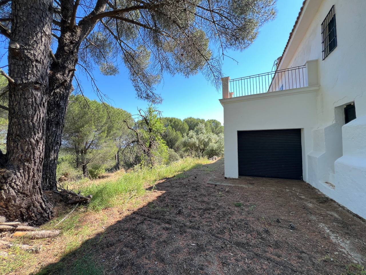 Villa for sale in Andújar