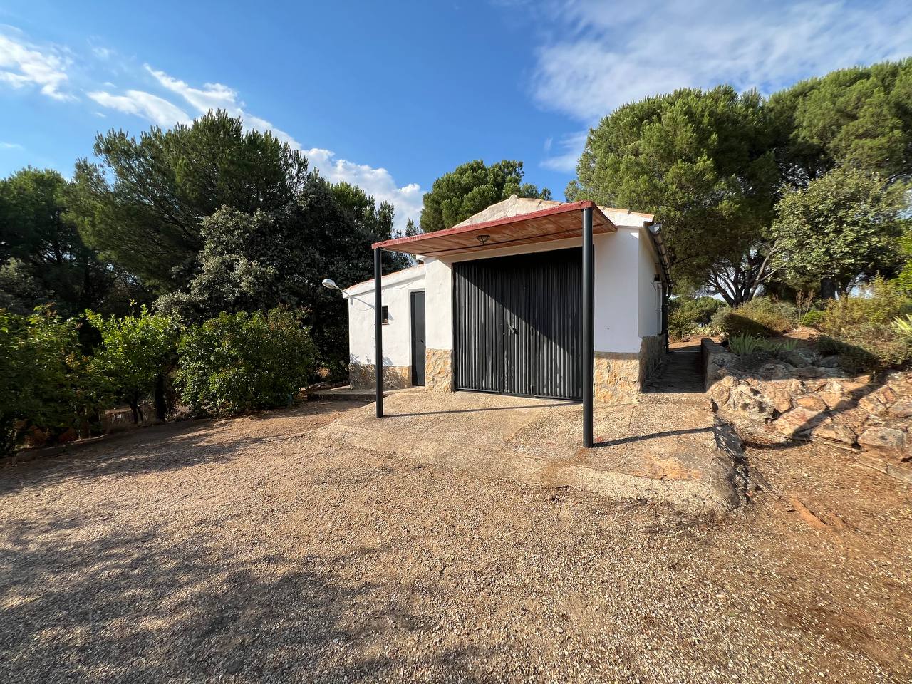 Country Property for sale in Andújar