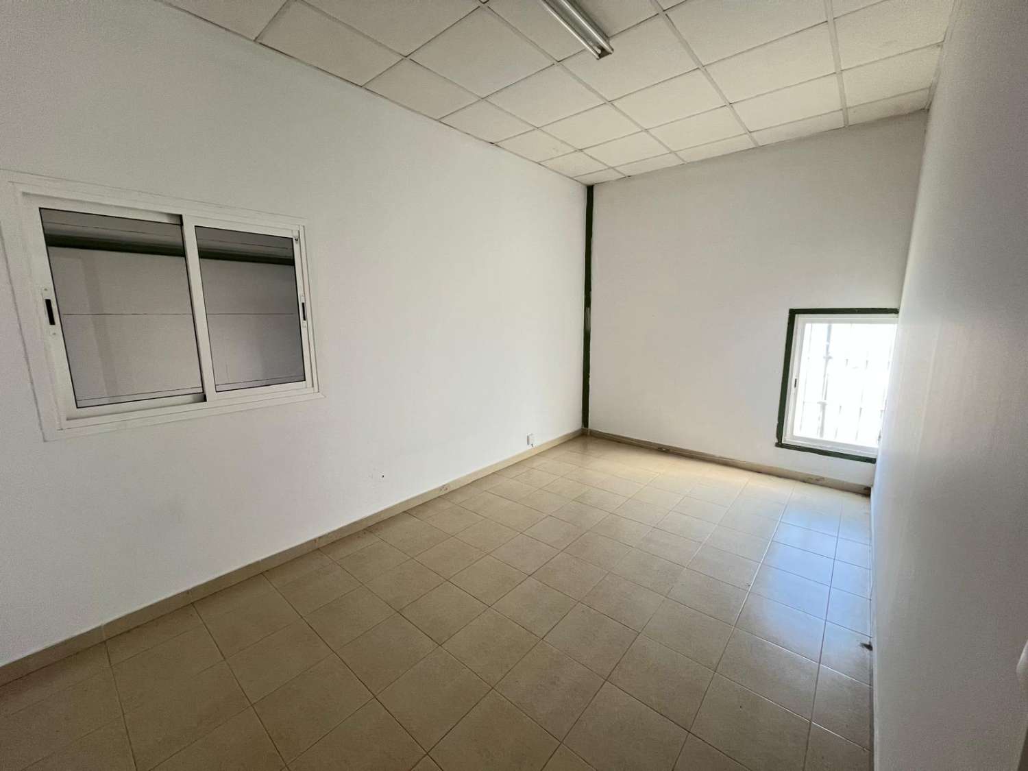 Industriale in vendita a Andújar