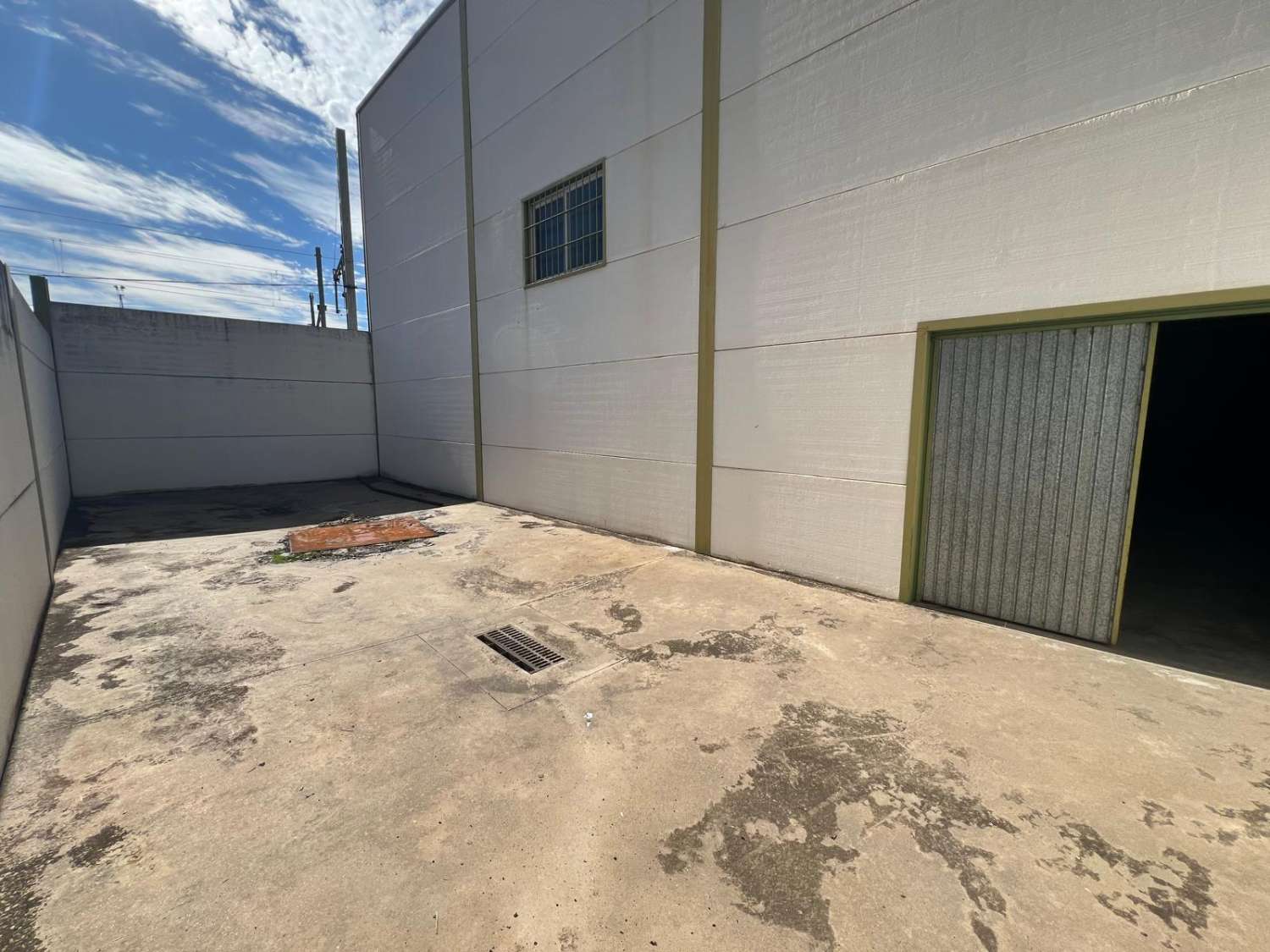 Industriale in vendita a Andújar